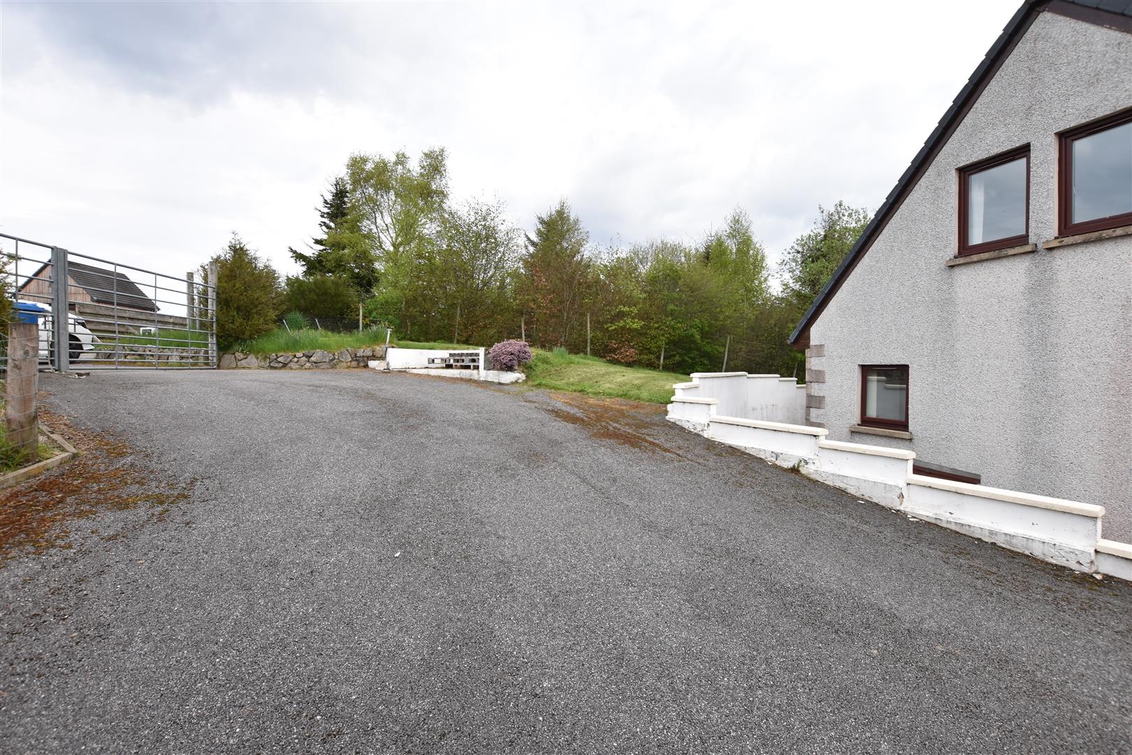 Property For Sale in Lairg IV27 4EU Munro & Noble, Estate Agents